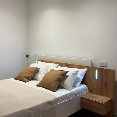 Gudhousechiaia Dom wakacyjny Neapol